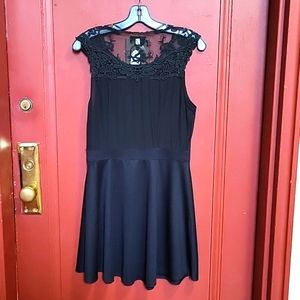 FAISCA WOMEN'S  BLACK DRESS SIZE LARGE